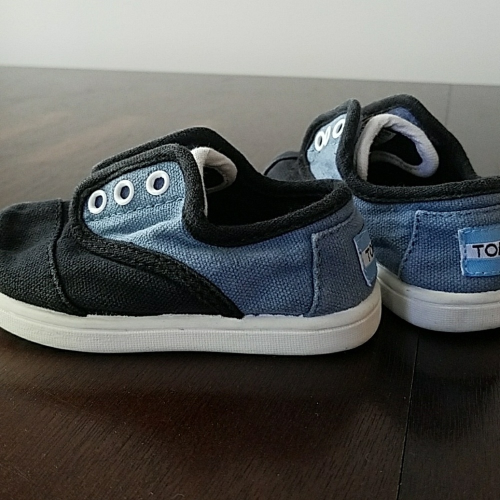 toddler Toms