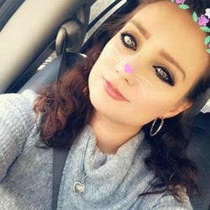 Meet your Posher, Nadia