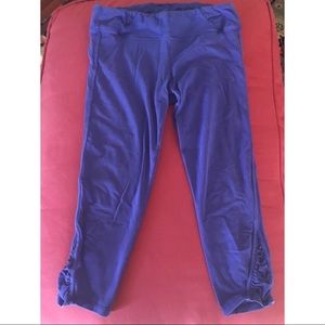 Athleta crop leggings