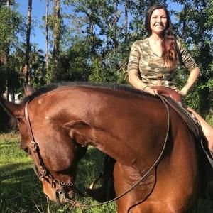 Meet your Posher, Liz