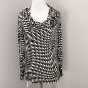 NewYork and Company Slinky material Blouse