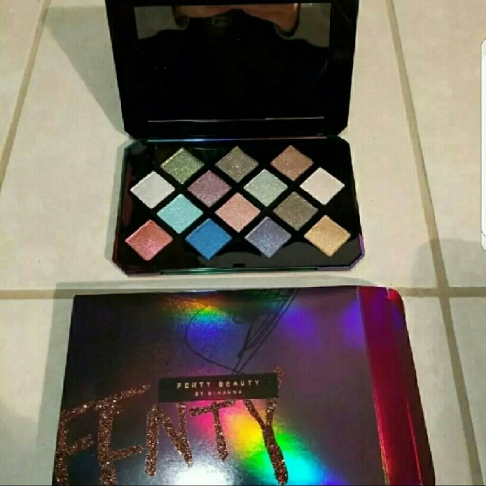 New Fenty Beauty Galaxy Eyeshadow Palette