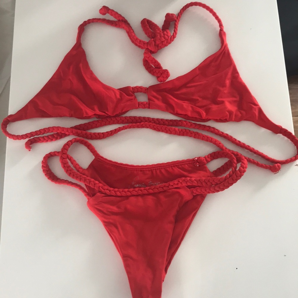 Frankie’s bikini