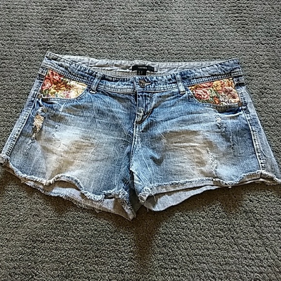 Forever 21 Pants - Forever 21 shorts