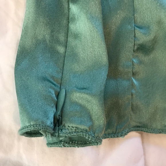 Top - Picture 3 of 3