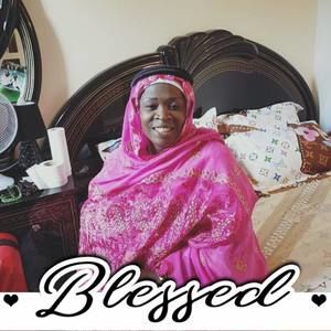 Meet your Posher, Fatou carine