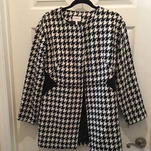 Houndstooth coat you must have!