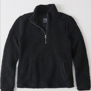 NWOT Abercrombie and Fitch Sherpa