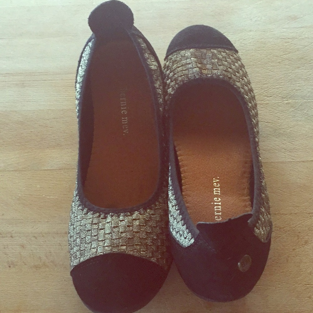 Bernie Mev. Ballet Flats