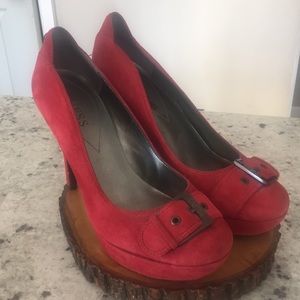 Guess Buckle Heels