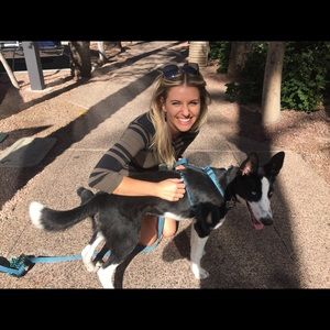 Meet your Posher, Nicole