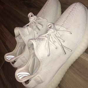 Yeezy Boost 350 V2 Cream White