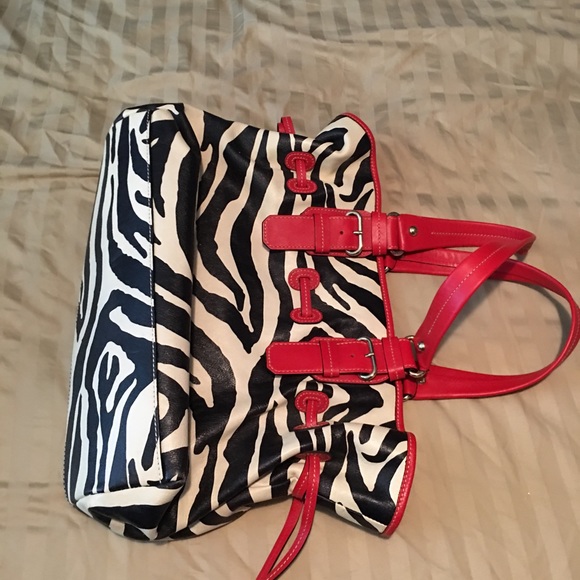 Zebra purse worn under 5 times - Picture 2 of 2