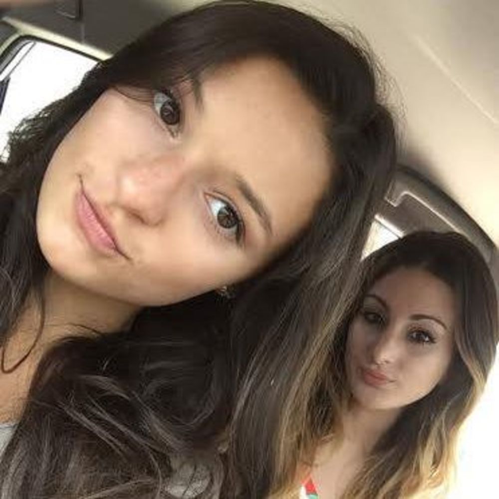 Meet your Posher, Sofia