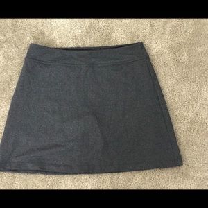 Athleta Grey Skort Sz L
