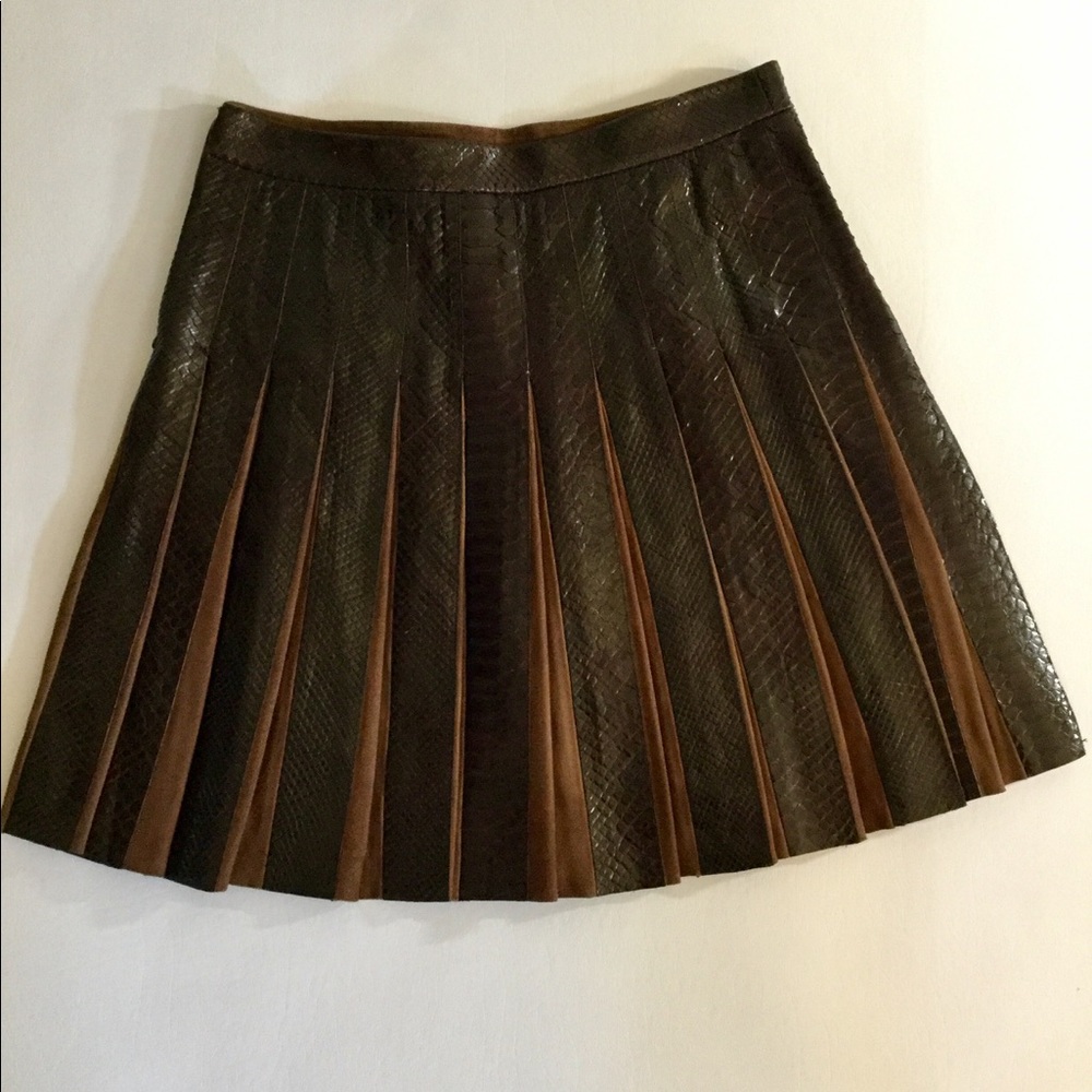 Host Pick! Python Skirt By Salvatore Ferragamo - image 4
