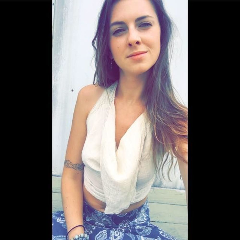 Meet your Posher, Alix