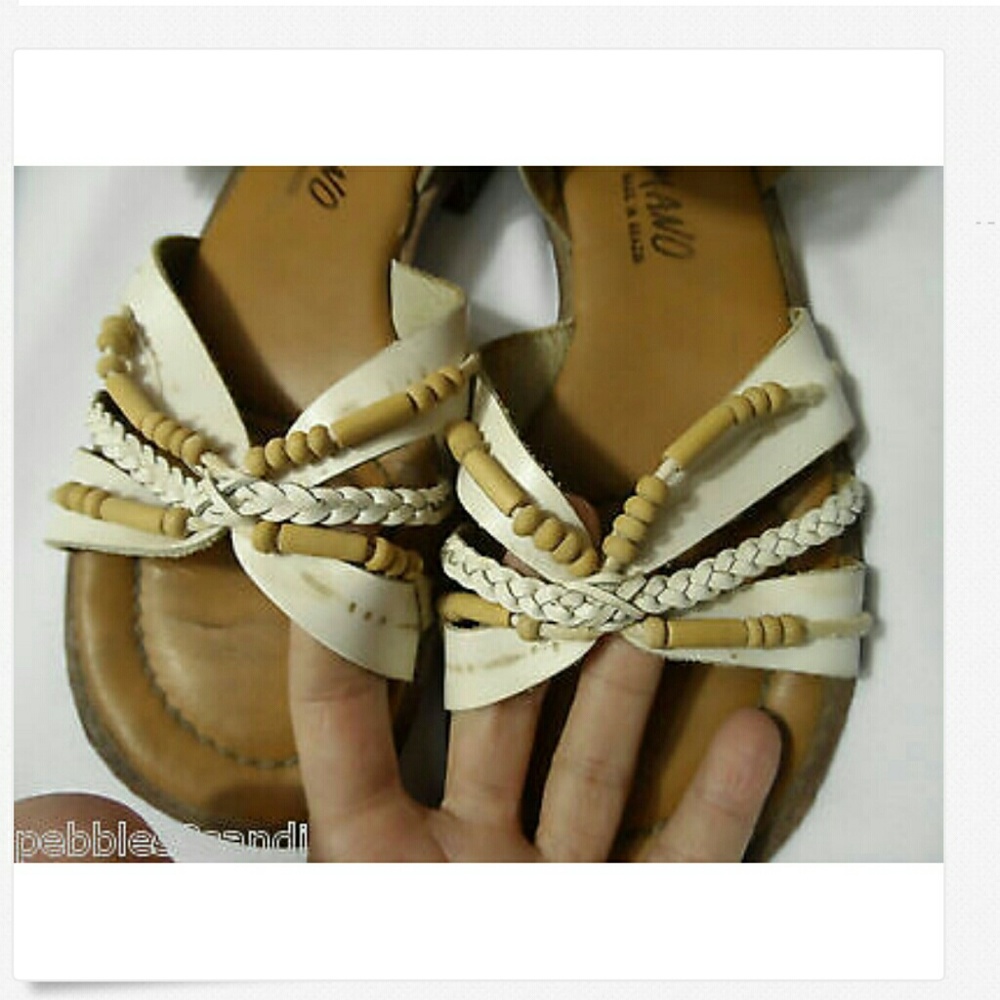 ROMANO Leather Beaded Sandals 6.5 White Tan Beaded Summer shoes Super cute!