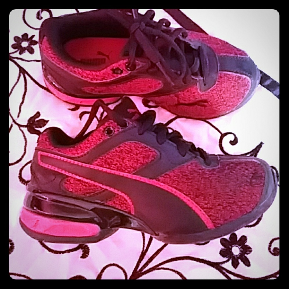 Puma boy shoes