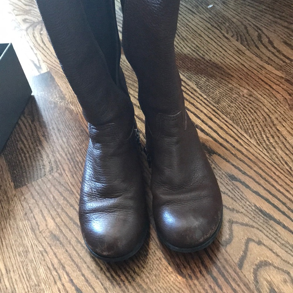 Little girls Prada dark brown riding boots