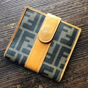 Fendi Vintage 1980s Tri-Fold Wallett Zucca FIRM