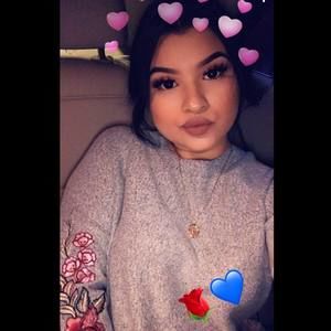 Meet your Posher, Karina