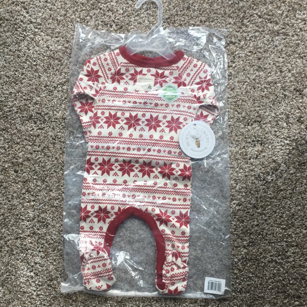Burt’s Bees Baby Holiday Pajamas - size 0-3 mo NWT