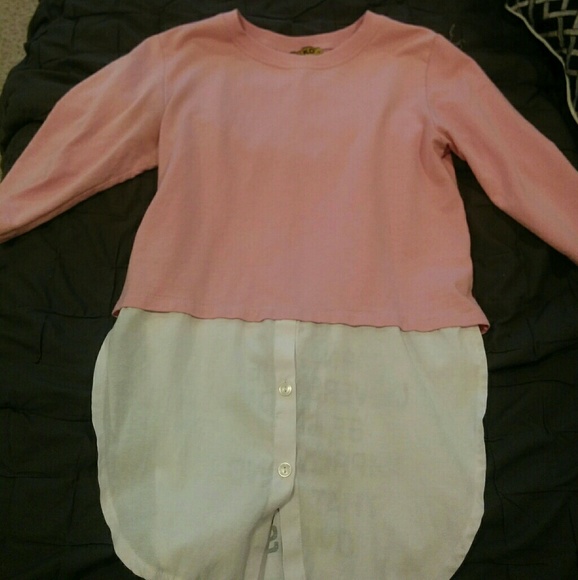 Pink top - Picture 1 of 2