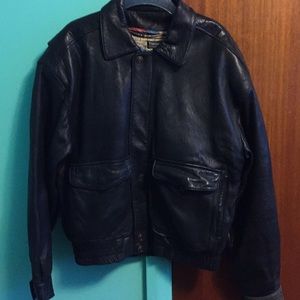 Soft 100% pure Black Leather Bomber Vintage Jacket