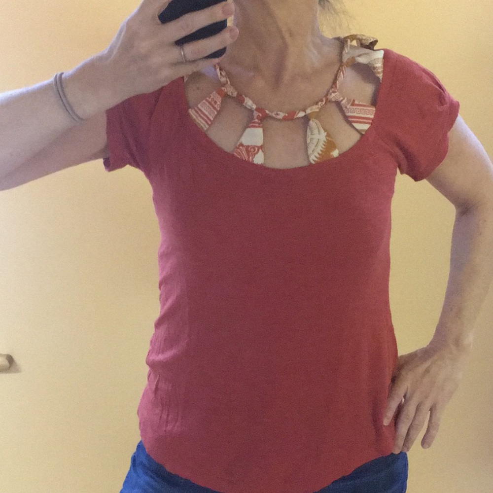 Baraschi for Anthro Tee. XS. EUC.