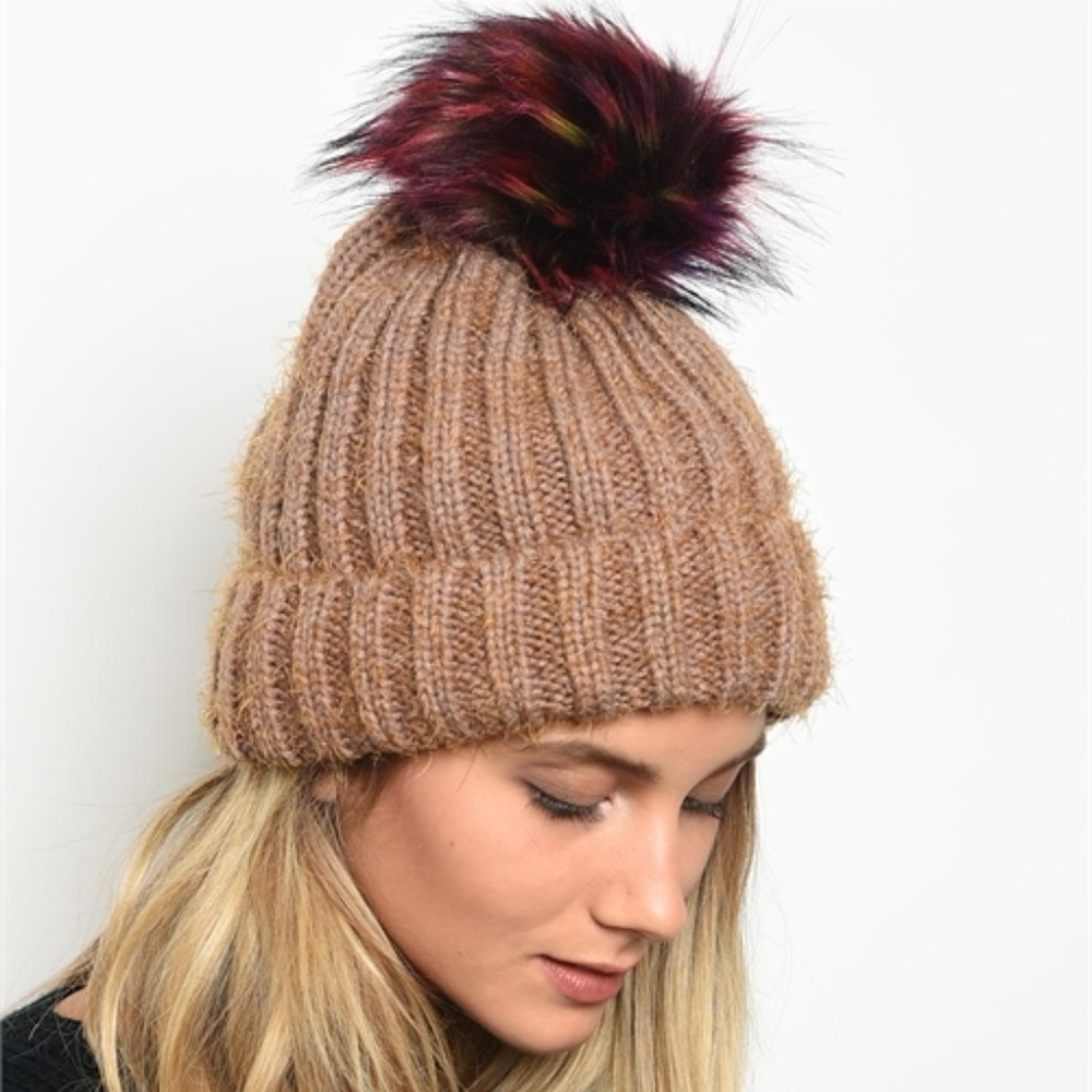Host PickFaux fur pom pom beanie