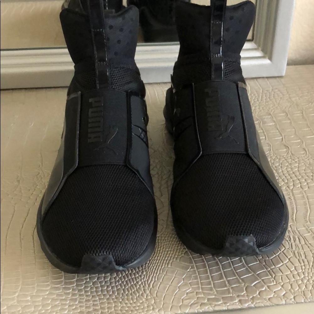 Black Puma Sneakers