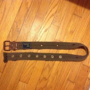 American Eagle Men's Army Green Canvas Belt