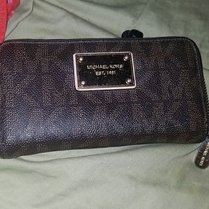 Michael  kors wallet