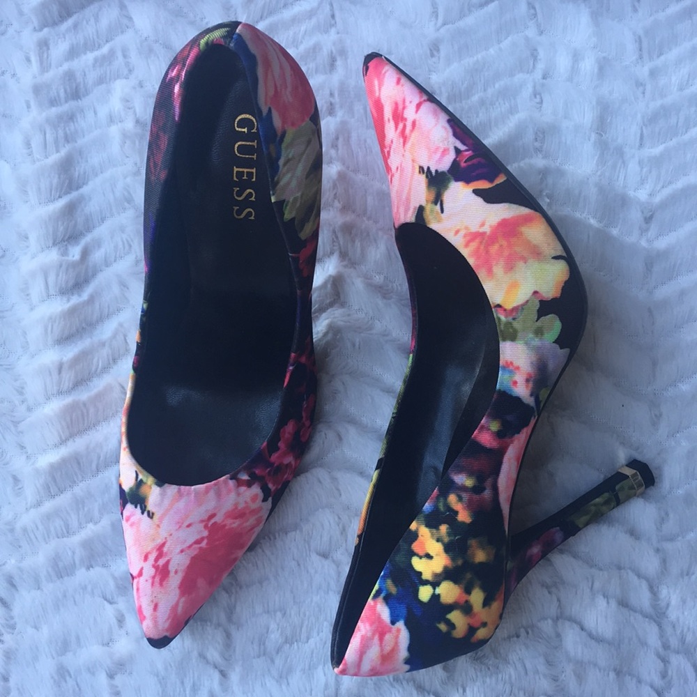 Guess floral heels