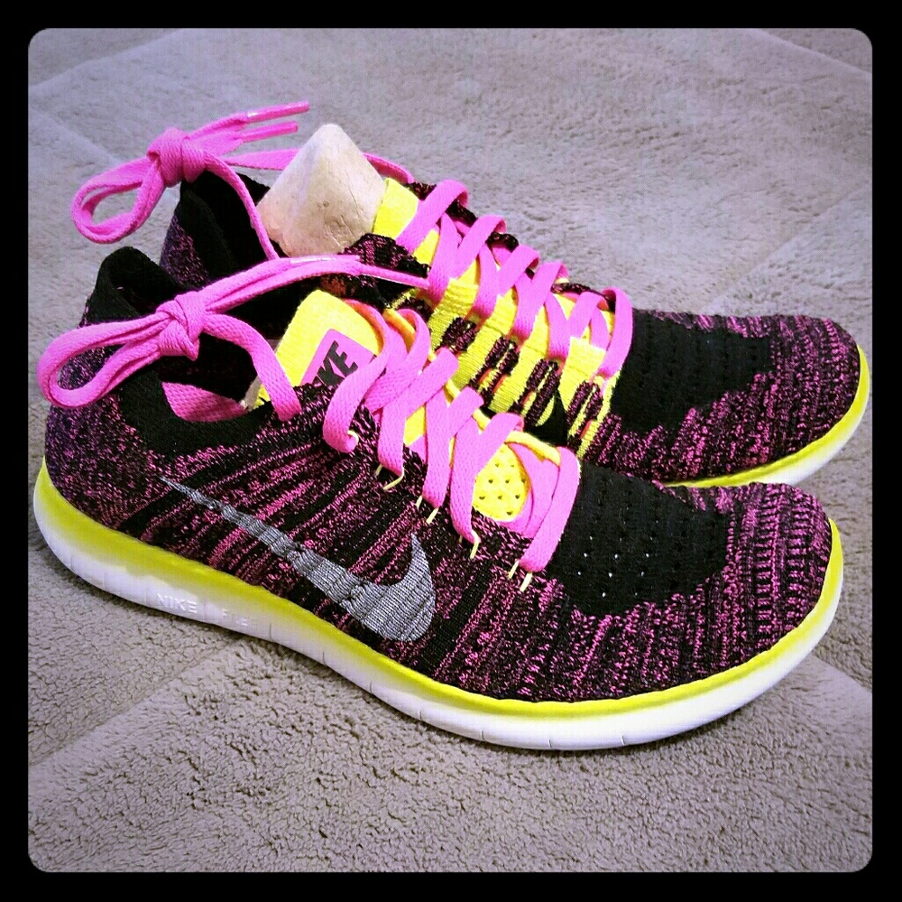 Nike FREE RN FlyKnit
