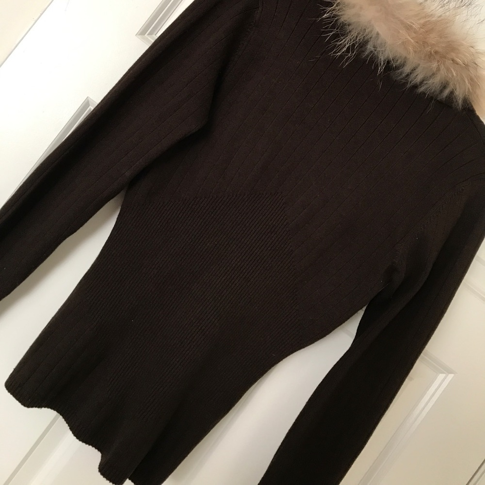 Cache Fur Pullover Sweater With Buttons Size M - image 6