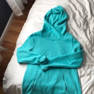 Old Navy sweatshirt