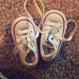 Size 3 White infant Converse