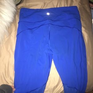 Lulu Lemon Size 8 bright blue leggings!
