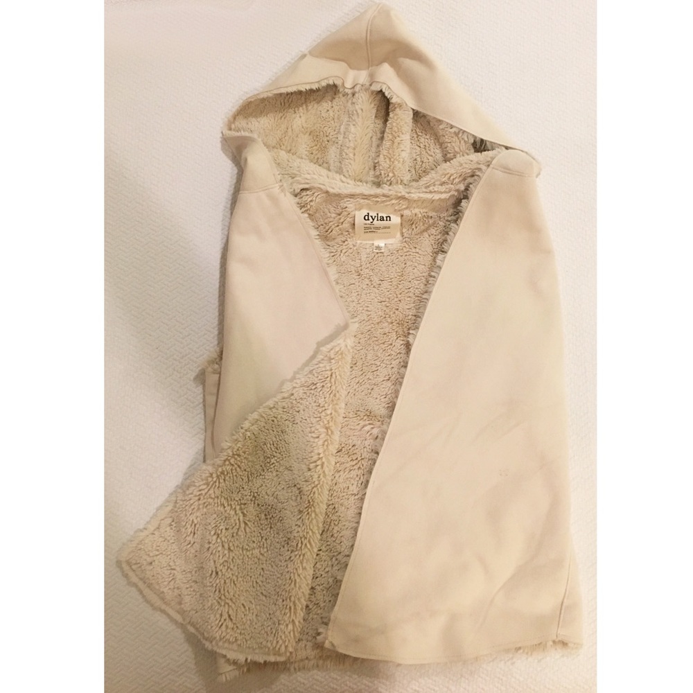 ‼️SALE‼️ DYLAN Hooded Faux Fur Vest!