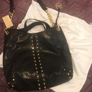 Brand New! Uptown Astor Large Shoulder Tote Bag