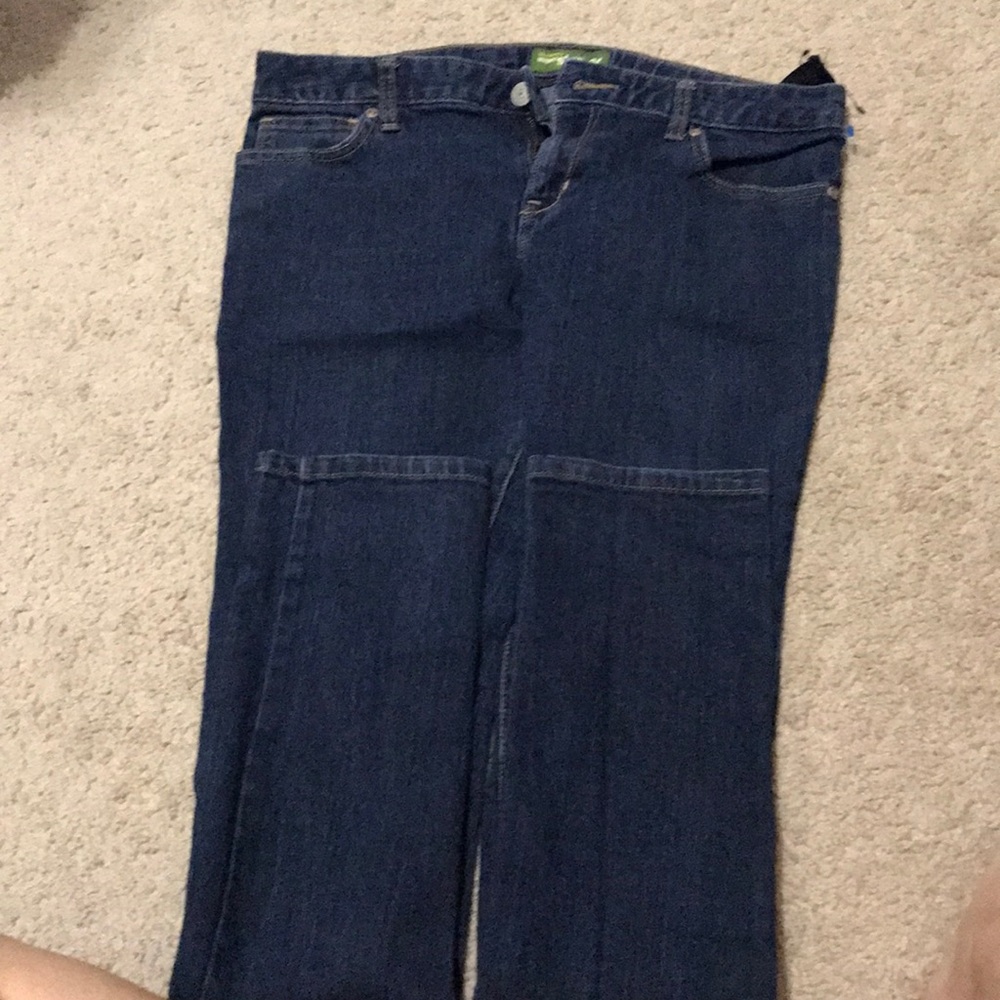 Booty cut/skinny jeans