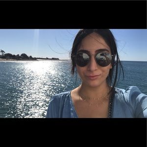 Meet your Posher, Daniella