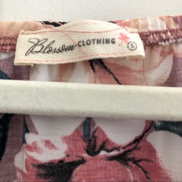 FLORAL OFF SHOULDER TEXTURE KNIT TOP - Picture 2 of 3