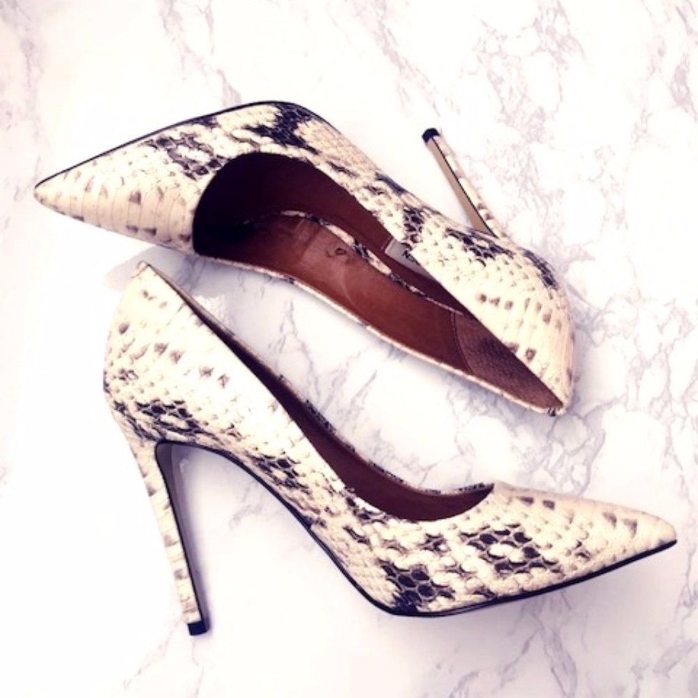 Steve Madden Snake Embossed Pump