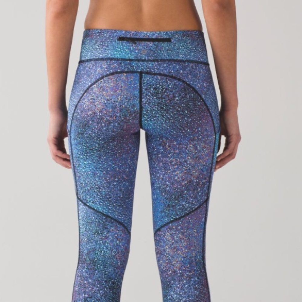 LULULEMON - Speed Tight V
