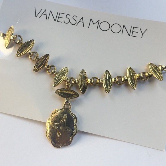 New Vanessa mooney gold Concho necklace - Picture 6 of 7