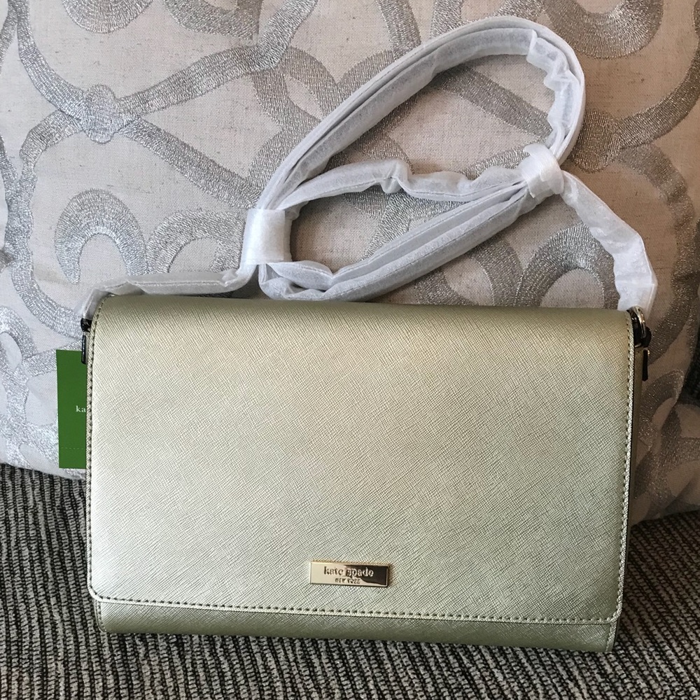 ✨Gold Kate Spade Alek cross body✨