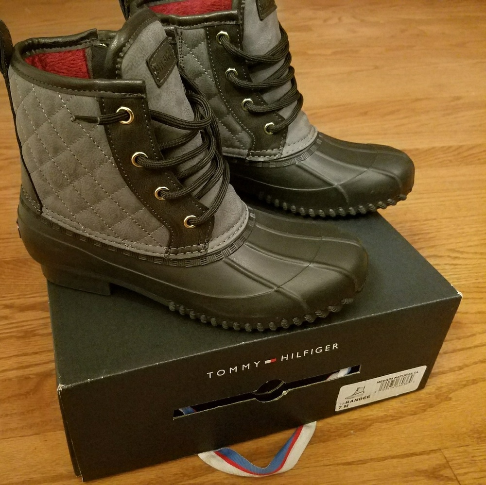 Tommy hilfiger rain boots